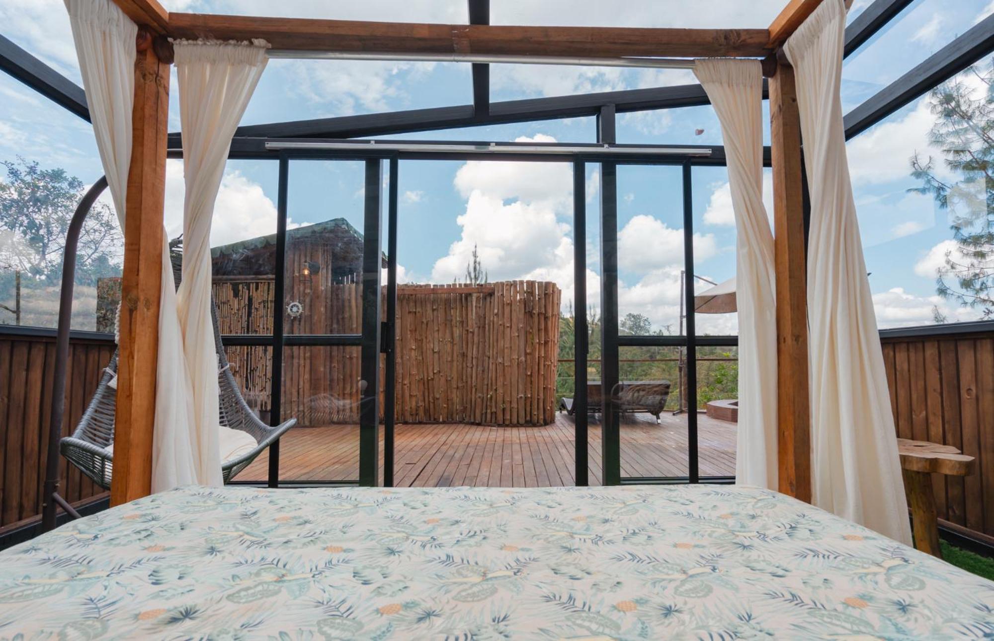 Bubblesky Glamping 40 Min From Medellin Otel El Retiro  Dış mekan fotoğraf