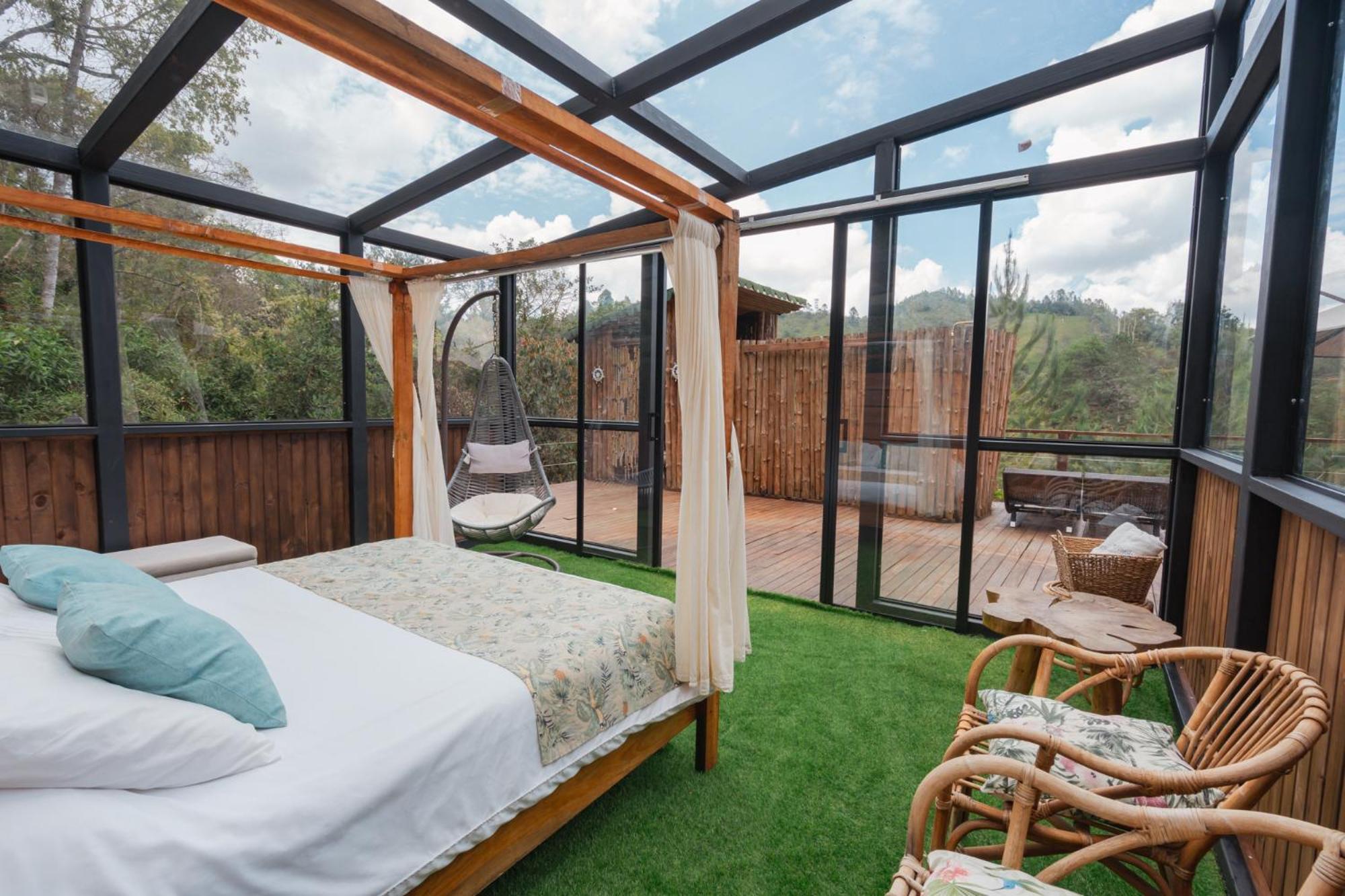 Bubblesky Glamping 40 Min From Medellin Otel El Retiro  Dış mekan fotoğraf